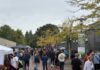 flohmarkt in kaltenweide lockt zahlreiche besucher an flohmarkt kaltenweide: hervorragende stimmung trotz regenschauer