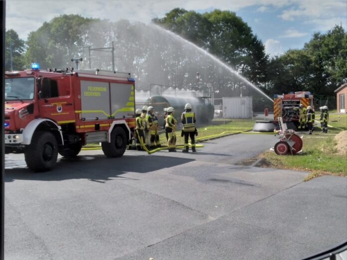 Übung der Regionsfeuerwehrbereitschaft 2 Übung der Regionsfeuerwehrbereitschaft 2