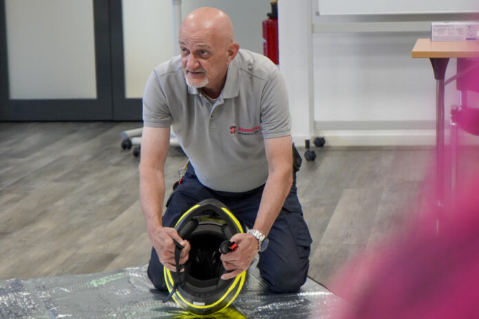 Jobwechsel nach 34 Jahren: Vom Speditionskaufmann zum Erste-Hilfe-Trainer