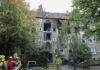 explosion in hannover-ricklingen: acht menschen verletzt explosion in mehrfamilienhaus in hannover-ricklingen.