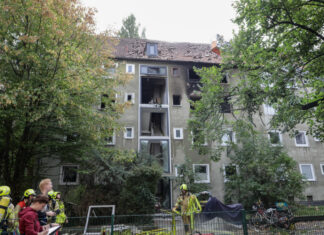 Explosion in Mehrfamilienhaus in Hannover-Ricklingen.