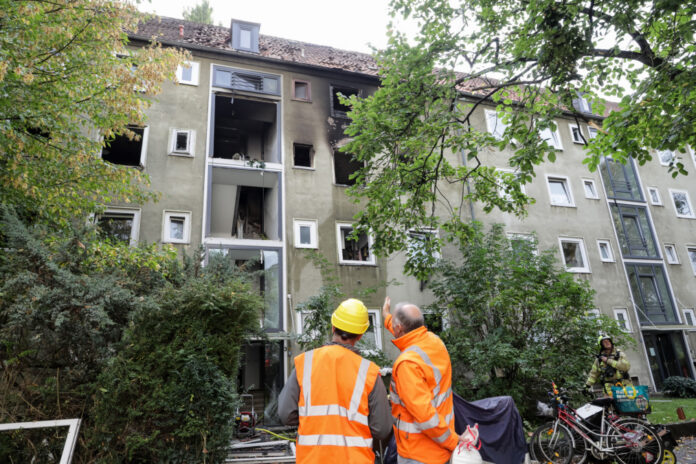 Explosion in Mehrfamilienhaus in Hannover-Ricklingen.