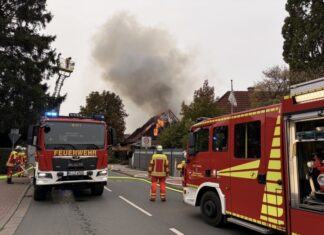 dachstuhl in osterwald unterende in vollbrand dachstuhlbrand in osterwald.
